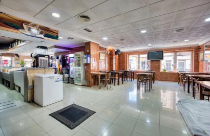Resale - Commercial Unit - Torrevieja - Centro