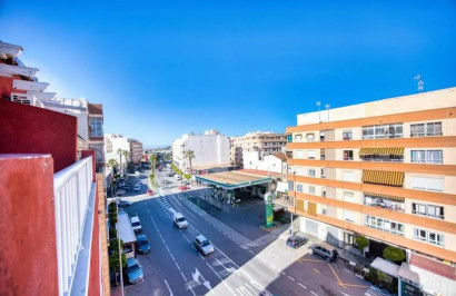 Resale - Commercial Unit - Torrevieja - Centro