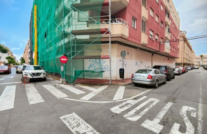 Resale - Commercial Unit - Torrevieja - El Acequión - Los Náufragos
