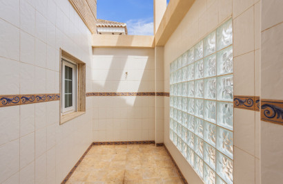 Resale - Detached Villa - Torrevieja - La Veleta