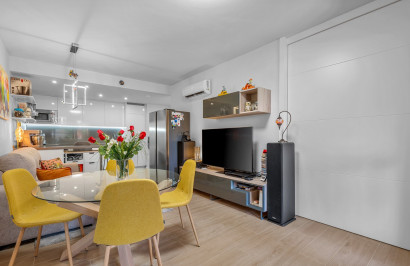 Resale - Apartment / Flat - Villamartín - Lomas del Golf