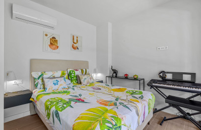 Resale - Apartment / Flat - Villamartín - Lomas del Golf