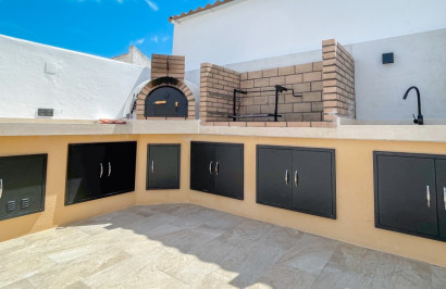 Resale - Town House - Torrevieja - Nueva Torrevieja - Aguas Nuevas