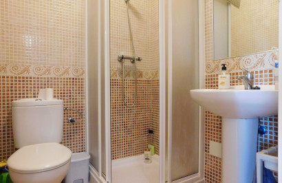 Resale - Apartment / Flat - Torremendo