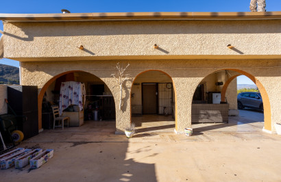 Resale - Finca / Country Property - Orihuela - La Matanza