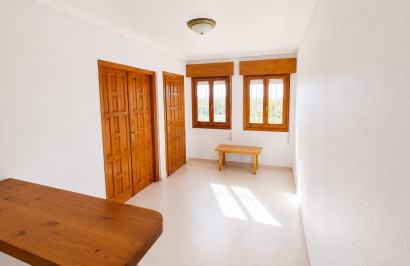 Resale - Apartment / Flat - Alicante - Alicante (Costa Blanca)
