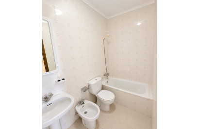 Resale - Apartment / Flat - Alicante - Alicante (Costa Blanca)