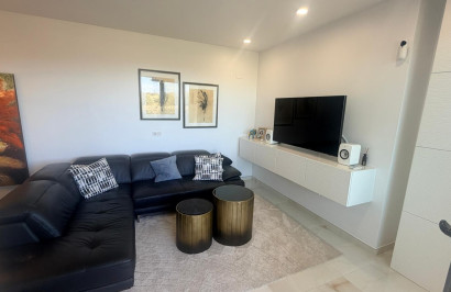 Resale - Apartment / Flat - Los Altos - Torrevieja