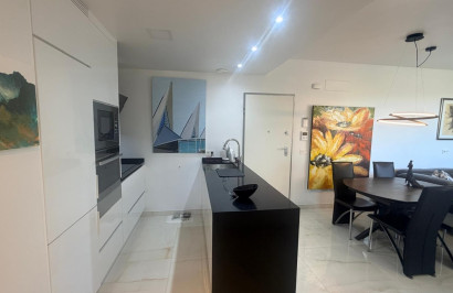 Resale - Apartment / Flat - Los Altos - Torrevieja