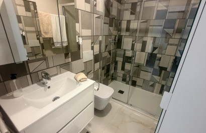 Resale - Apartment / Flat - Los Altos - Torrevieja