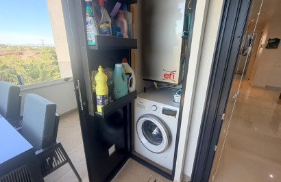 Resale - Apartment / Flat - Los Altos - Torrevieja
