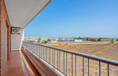 Resale - Apartment / Flat - Orihuela Costa - Punta Prima