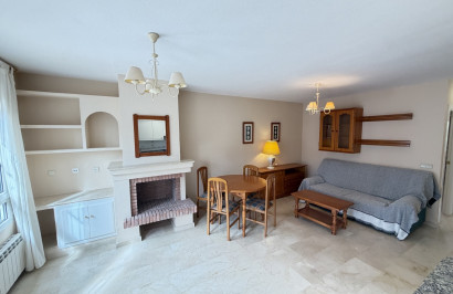 Resale - Apartment / Flat - Rioja