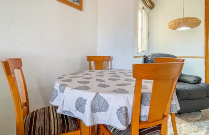 Resale - Apartment / Flat - Torrevieja