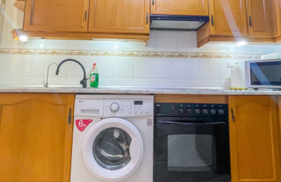 Resale - Apartment / Flat - Torrevieja
