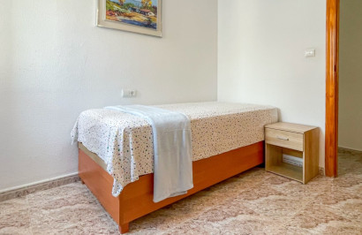 Resale - Apartment / Flat - Torrevieja