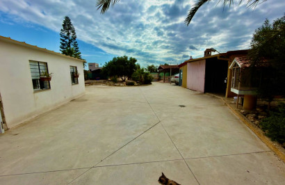 Resale - Finca / Country Property - San Fulgencio - La Marina