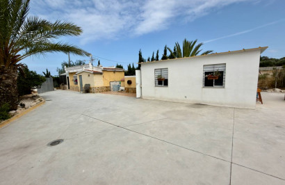Resale - Finca / Country Property - San Fulgencio - La Marina