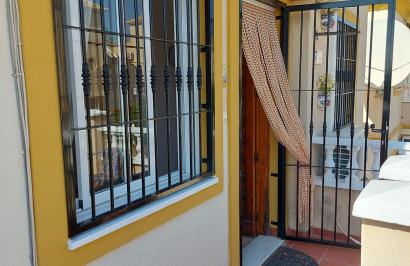 Resale - Apartment / Flat - Playa Flamenca