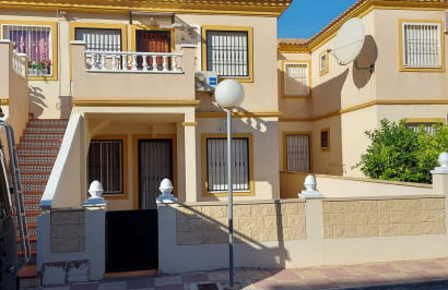 Resale - Apartment / Flat - Playa Flamenca