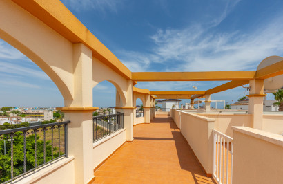 Resale - Apartment / Flat - Orihuela - Villamartin