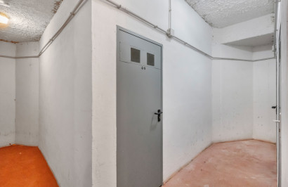 Resale - Apartment / Flat - Torrevieja - Punta Prima
