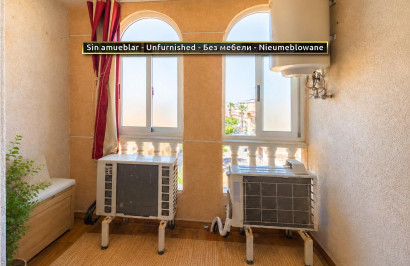 Resale - Apartment / Flat - Torrevieja - Parque de las Naciones