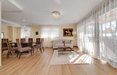 Resale - Detached Villa - Torrevieja - Los Balcones