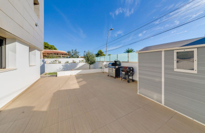 Resale - Detached Villa - Torrevieja - Los Balcones