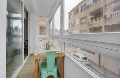 Resale - Apartment / Flat - Torrevieja - playa de los naufragos