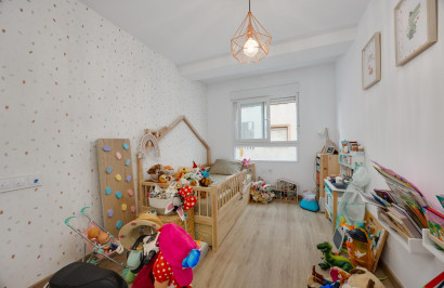 Resale - Apartment / Flat - Torrevieja - playa de los naufragos