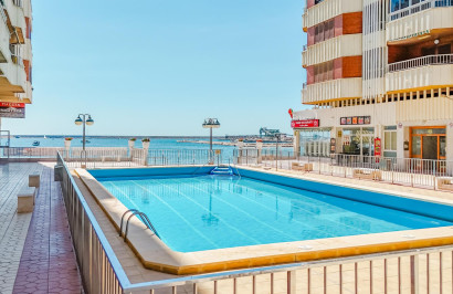 Resale - Apartment / Flat - Torrevieja - Playa del Acequión