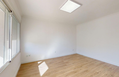 Resale - Apartment / Flat - Orihuela Costa - Villamartín