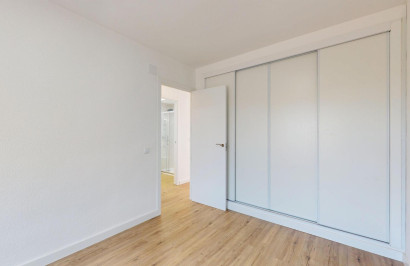 Resale - Apartment / Flat - Orihuela Costa - Villamartín