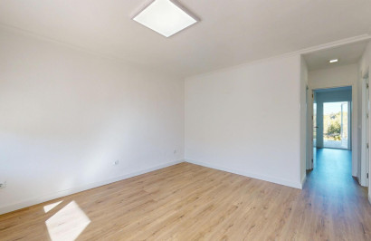 Resale - Apartment / Flat - Orihuela Costa - Villamartín