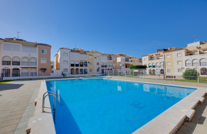 Resale - Apartment / Flat - Torrevieja - playa de los naufragos