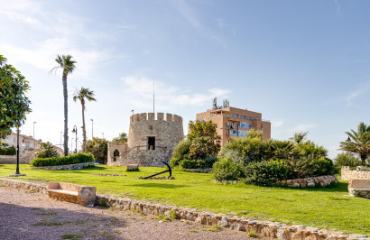 Resale - Apartment / Flat - Torrevieja - Torre Del Moro