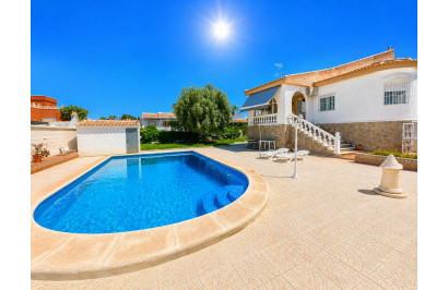 Resale - Detached Villa - Torrevieja - La Siesta