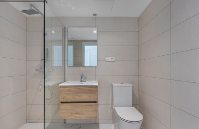 Resale - Apartment / Flat - Torrevieja - Punta Prima
