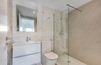 Resale - Apartment / Flat - Torrevieja - Punta Prima