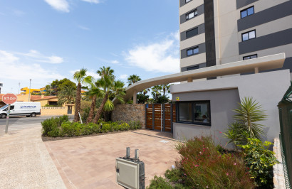 Resale - Apartment / Flat - Torrevieja - Punta Prima