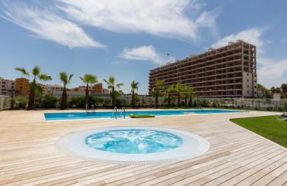 Resale - Apartment / Flat - Torrevieja - Punta Prima