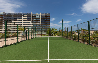 Resale - Apartment / Flat - Torrevieja - Punta Prima