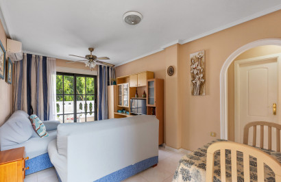 Resale - Apartment / Flat - Torrevieja - Rocio del Mar