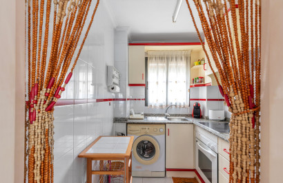 Resale - Apartment / Flat - Torrevieja - Rocio del Mar