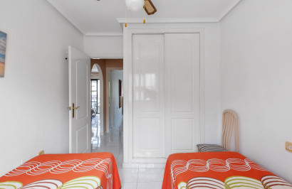 Resale - Apartment / Flat - Torrevieja - Rocio del Mar