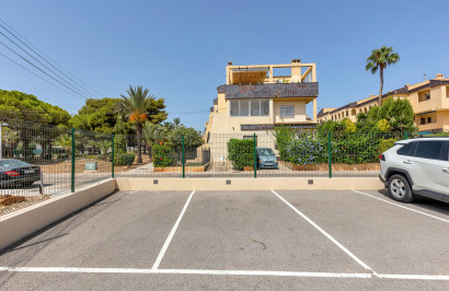 Resale - Apartment / Flat - Torrevieja - Rocio del Mar