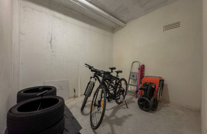 Resale - Apartment / Flat - Orihuela Costa - Villamartín