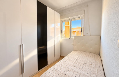 Resale - Apartment / Flat - Torrevieja - Torreblanca