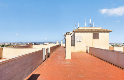 Resale - Apartment / Flat - Torrevieja - Torreblanca